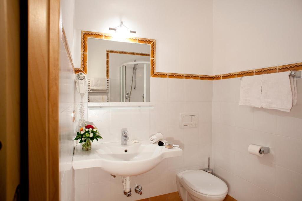 Hotel-Garni Appartement Gartenheim Scena Habitación foto